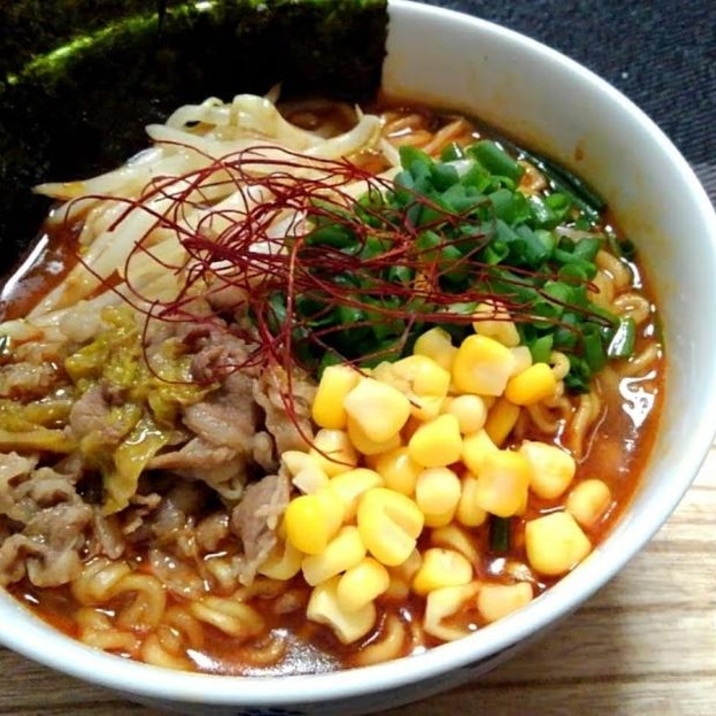 すき焼きが余ったら辛ラーメンに入れてみて(´∀｀)